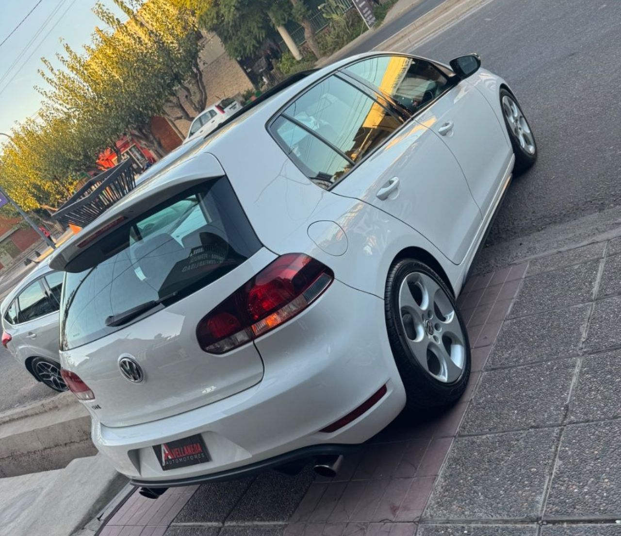 Volkswagen Golf Usado en Mendoza, deRuedas