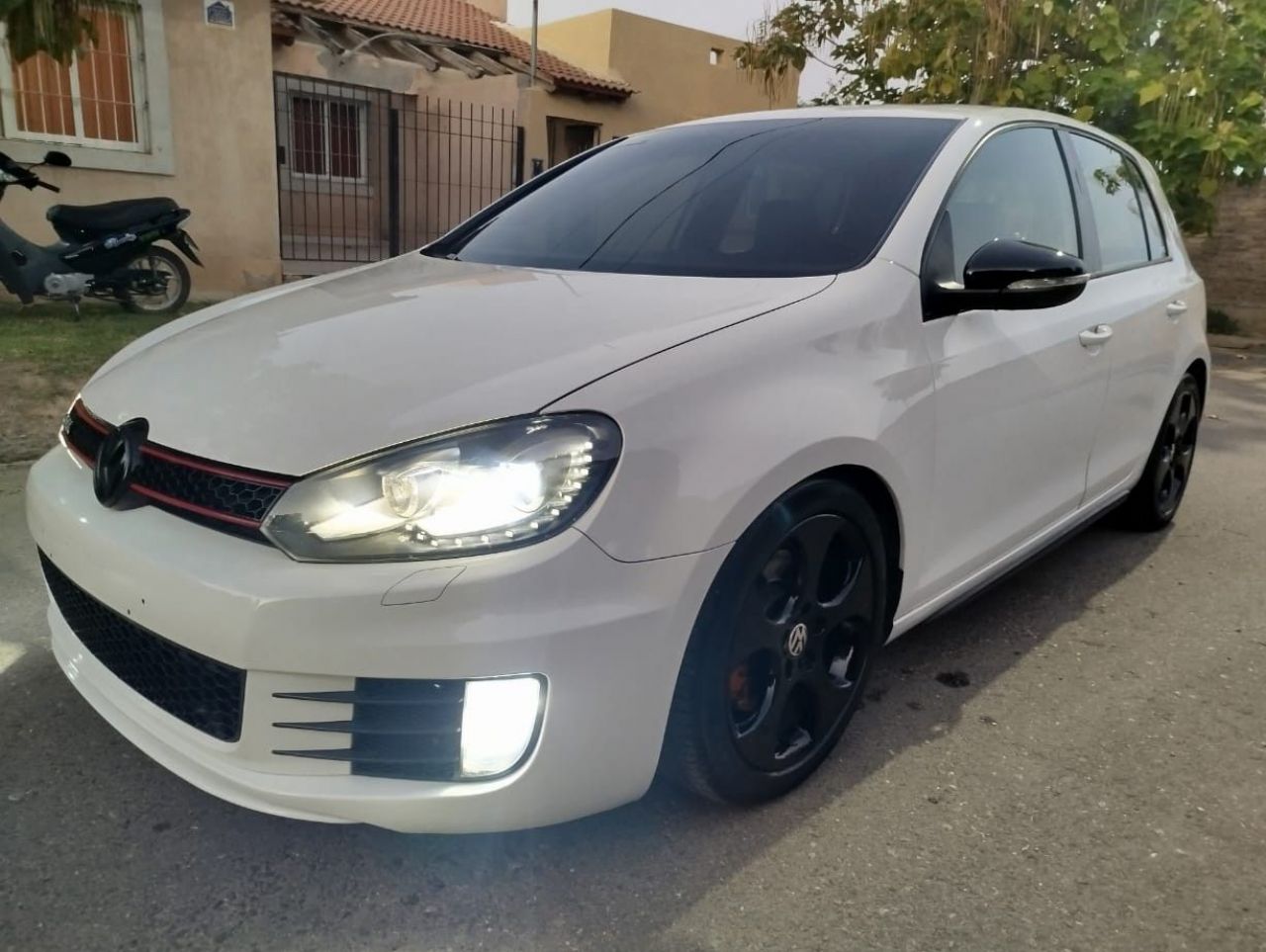 Volkswagen Golf Usado en Mendoza, deRuedas