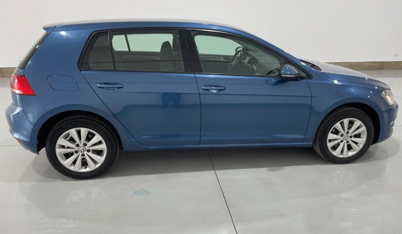 Volkswagen Golf Usado en Mendoza, deRuedas