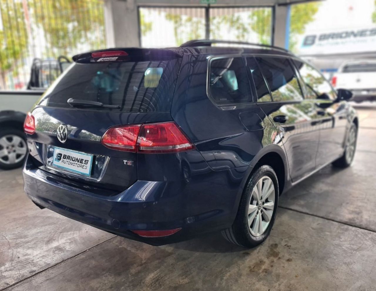 Volkswagen Golf Usado en Mendoza, deRuedas