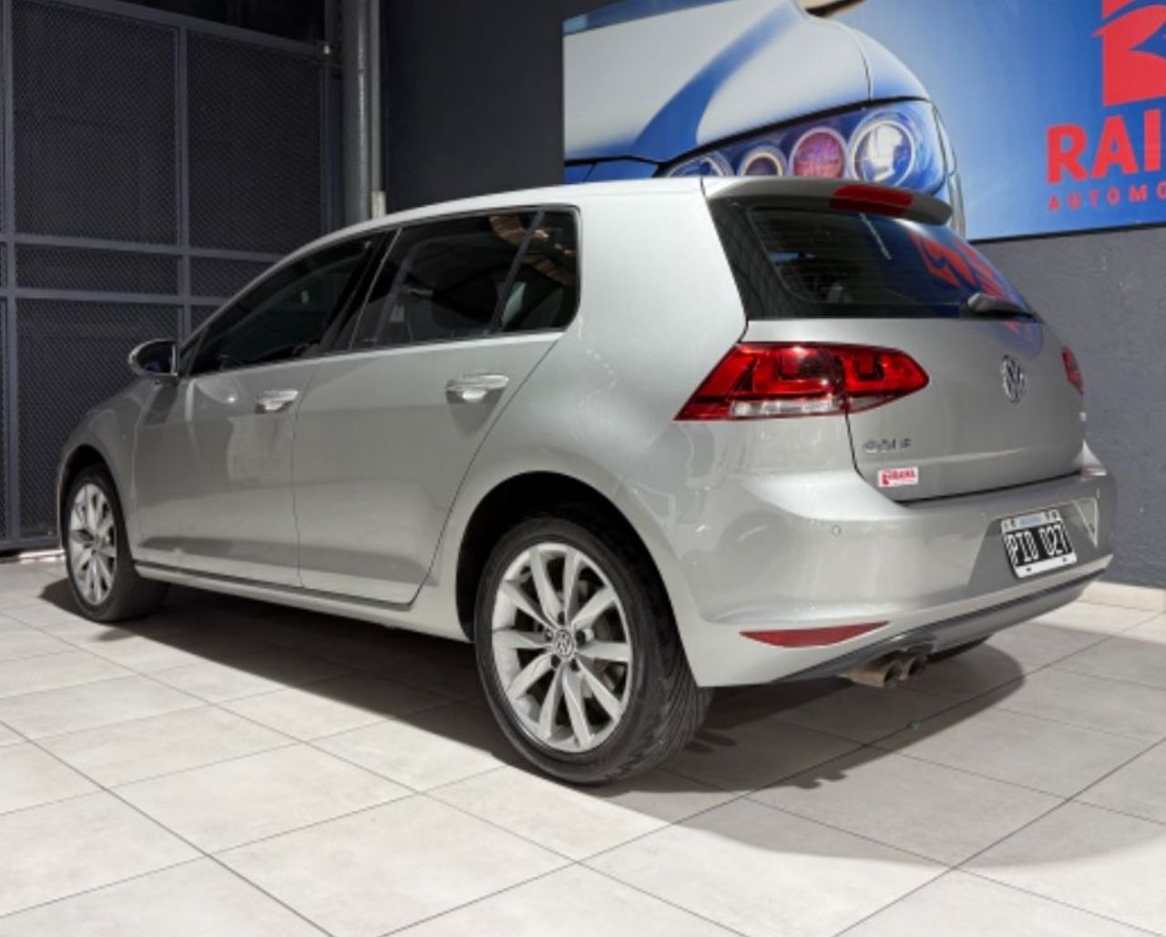 Volkswagen Golf Usado en Mendoza, deRuedas