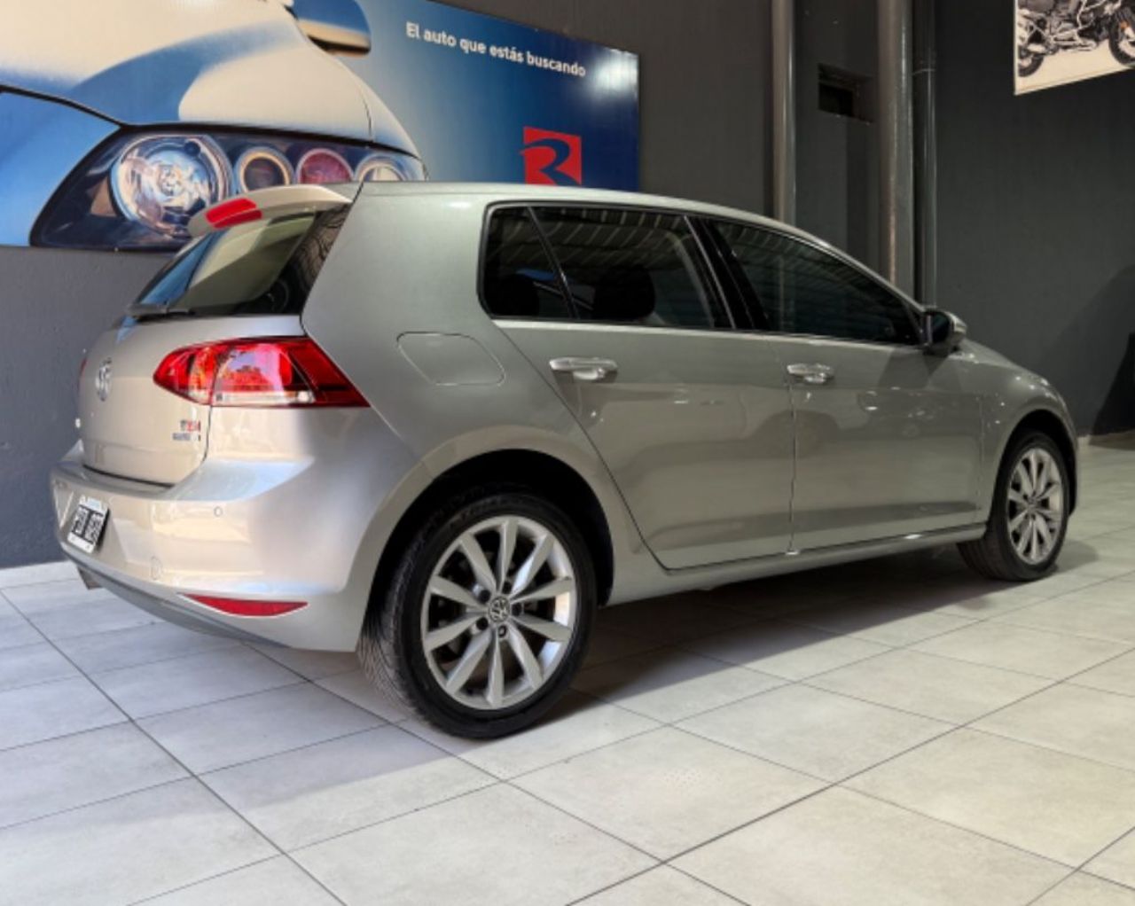 Volkswagen Golf Usado en Mendoza, deRuedas