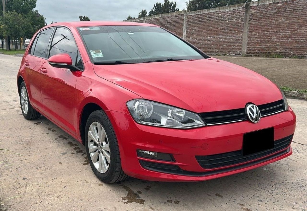 Volkswagen Golf Usado en Buenos Aires, deRuedas