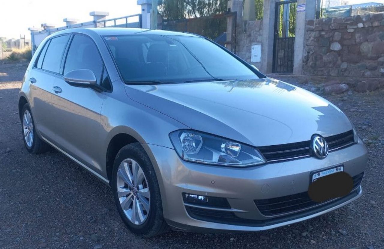 Volkswagen Golf Usado en Mendoza, deRuedas