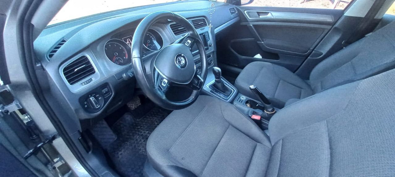 Volkswagen Golf Usado en Mendoza, deRuedas