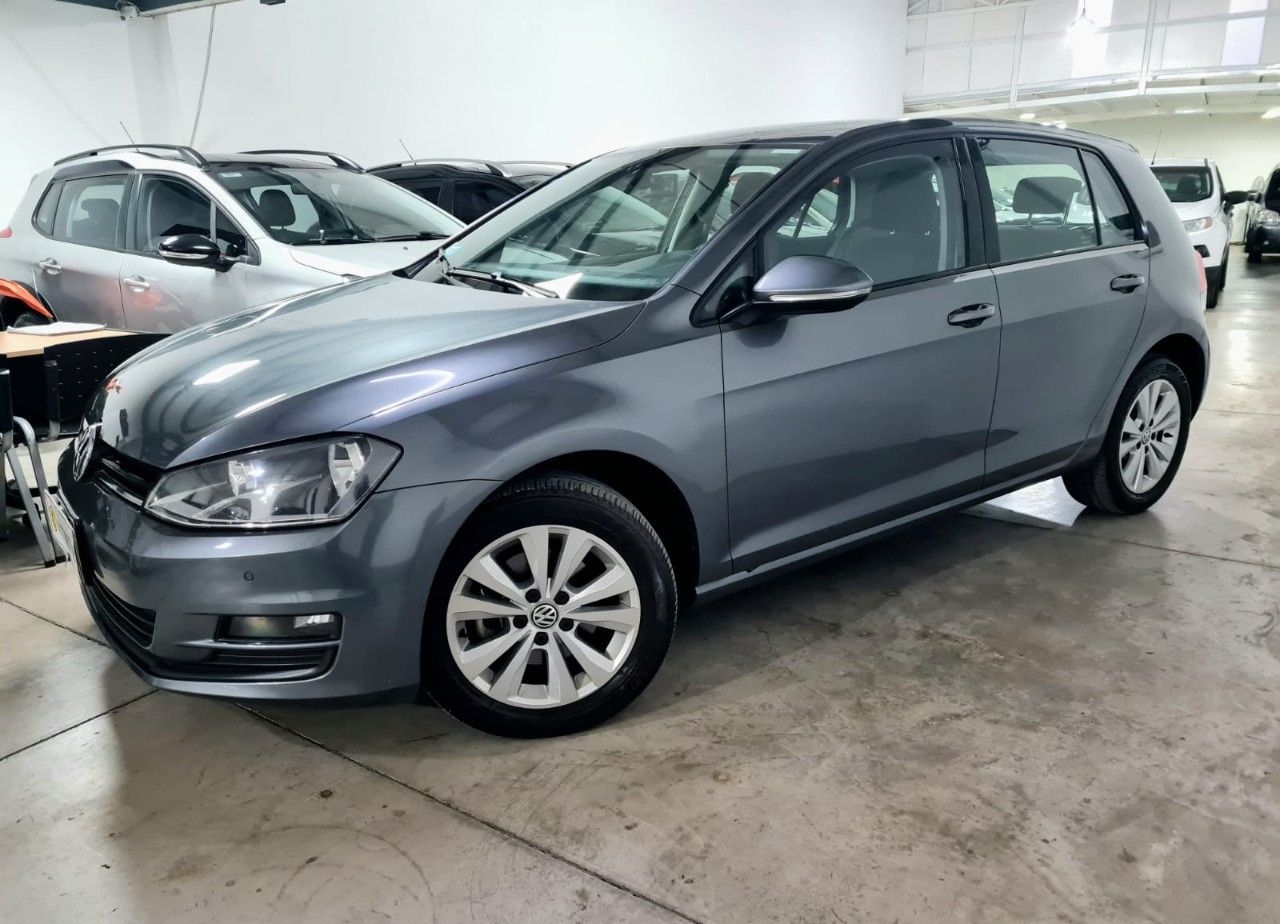 Volkswagen Golf Usado en Mendoza, deRuedas