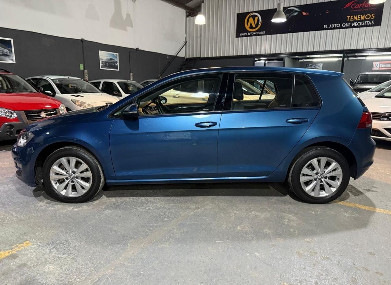 Volkswagen Golf Usado en Córdoba, deRuedas