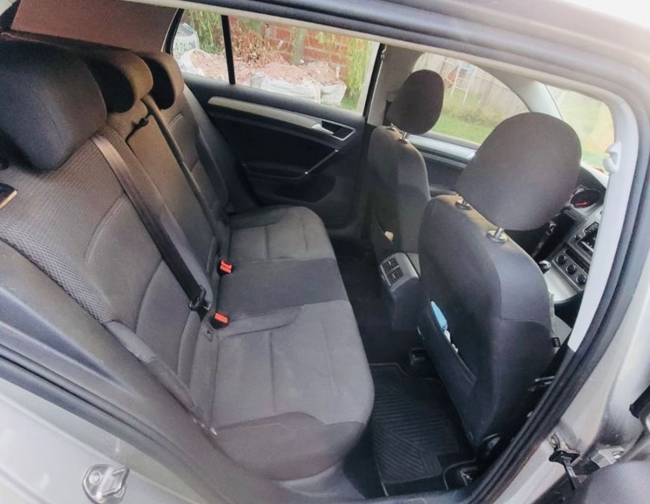 Volkswagen Golf Usado en Buenos Aires, deRuedas