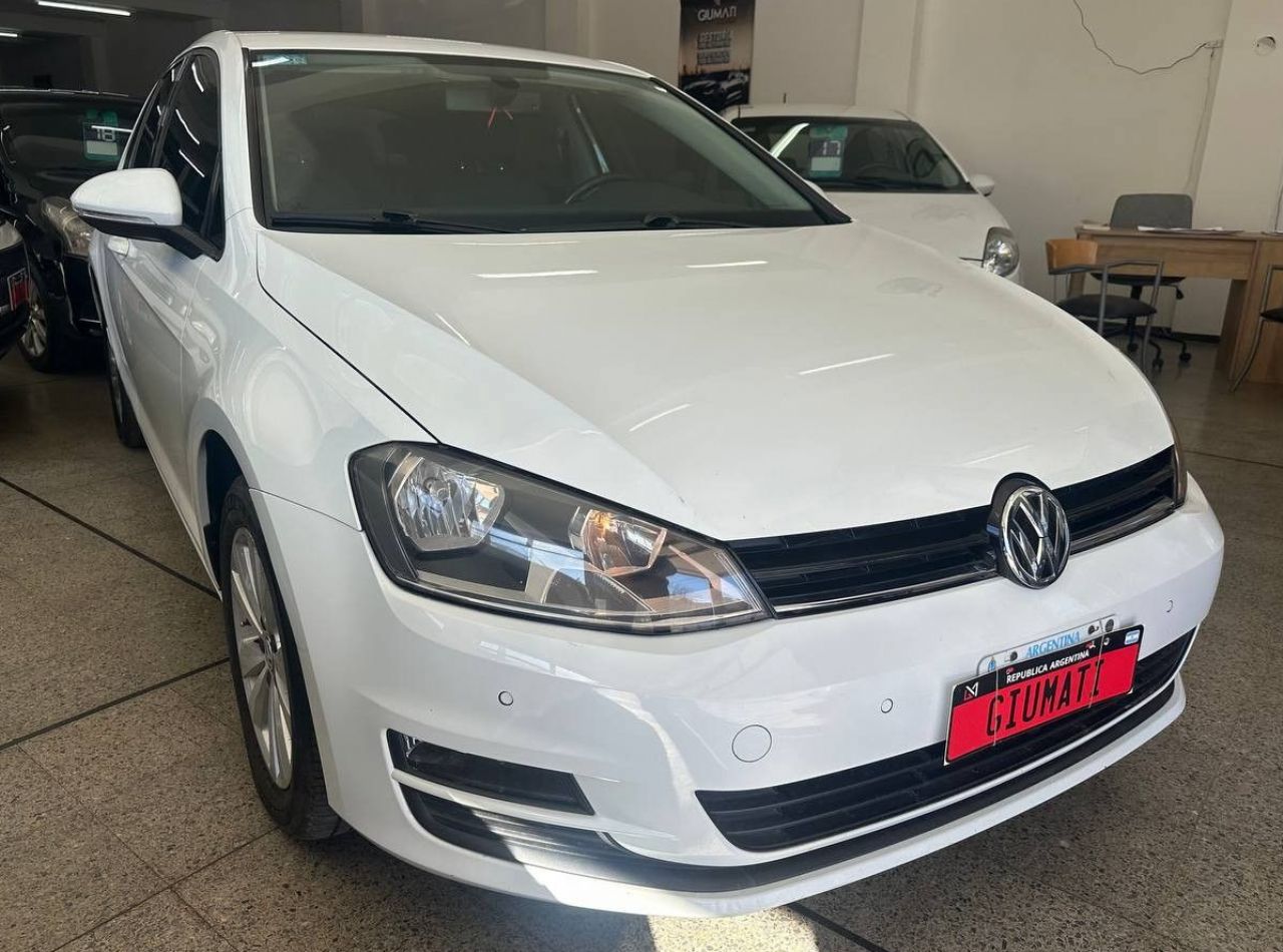 Volkswagen Golf Usado Financiado en Mendoza, deRuedas