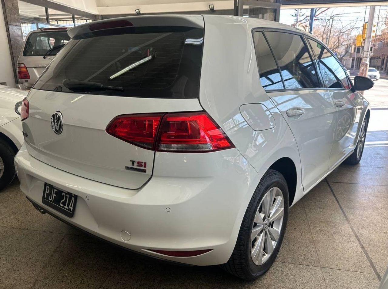 Volkswagen Golf Usado Financiado en Mendoza, deRuedas