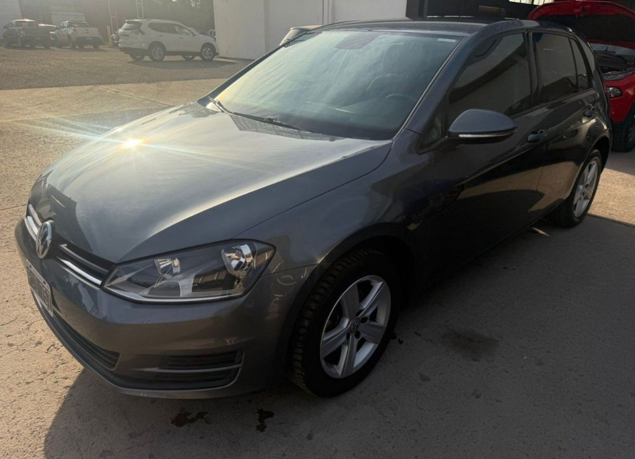 Volkswagen Golf Usado en Mendoza, deRuedas
