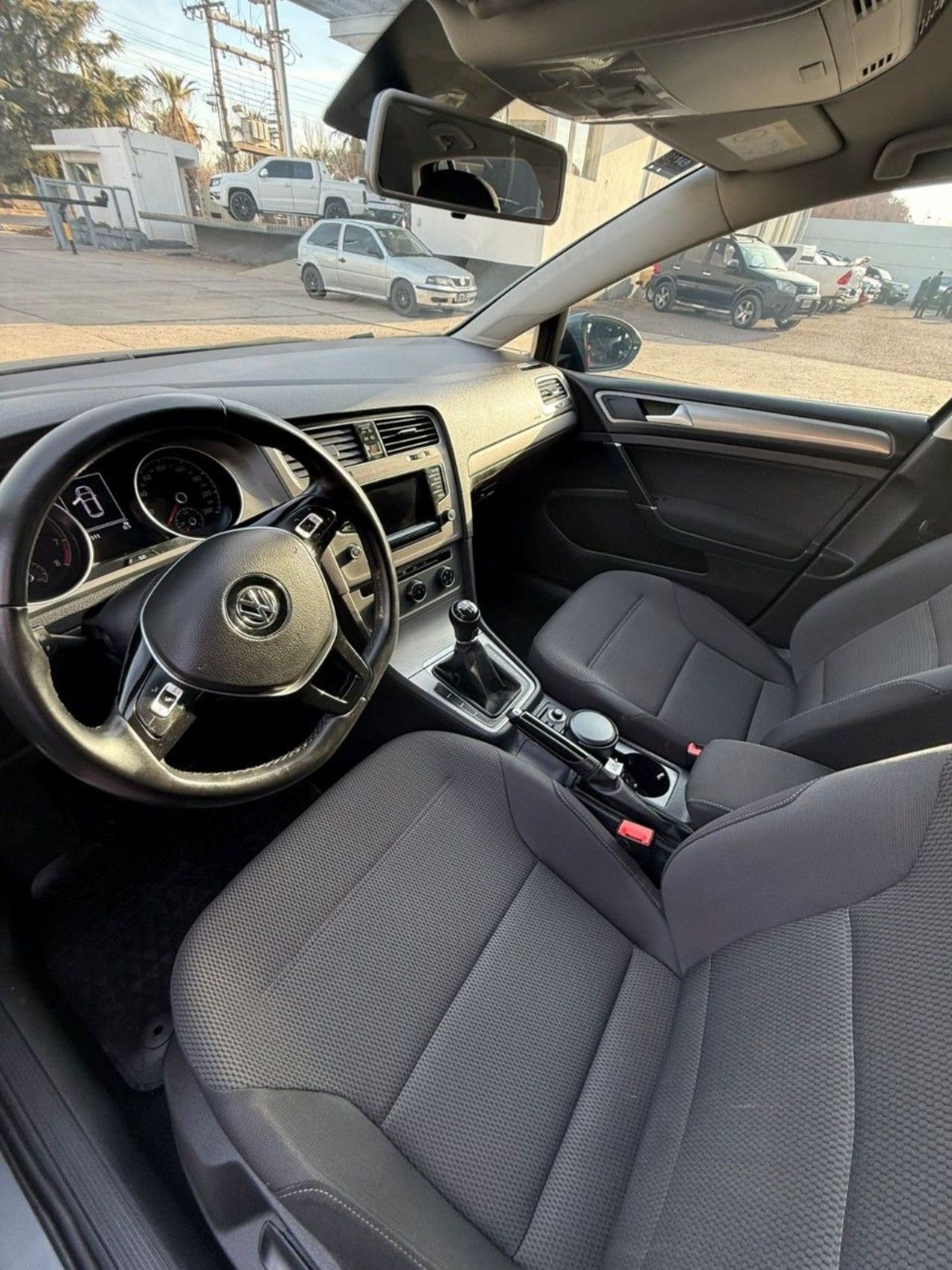 Volkswagen Golf Usado en Mendoza, deRuedas