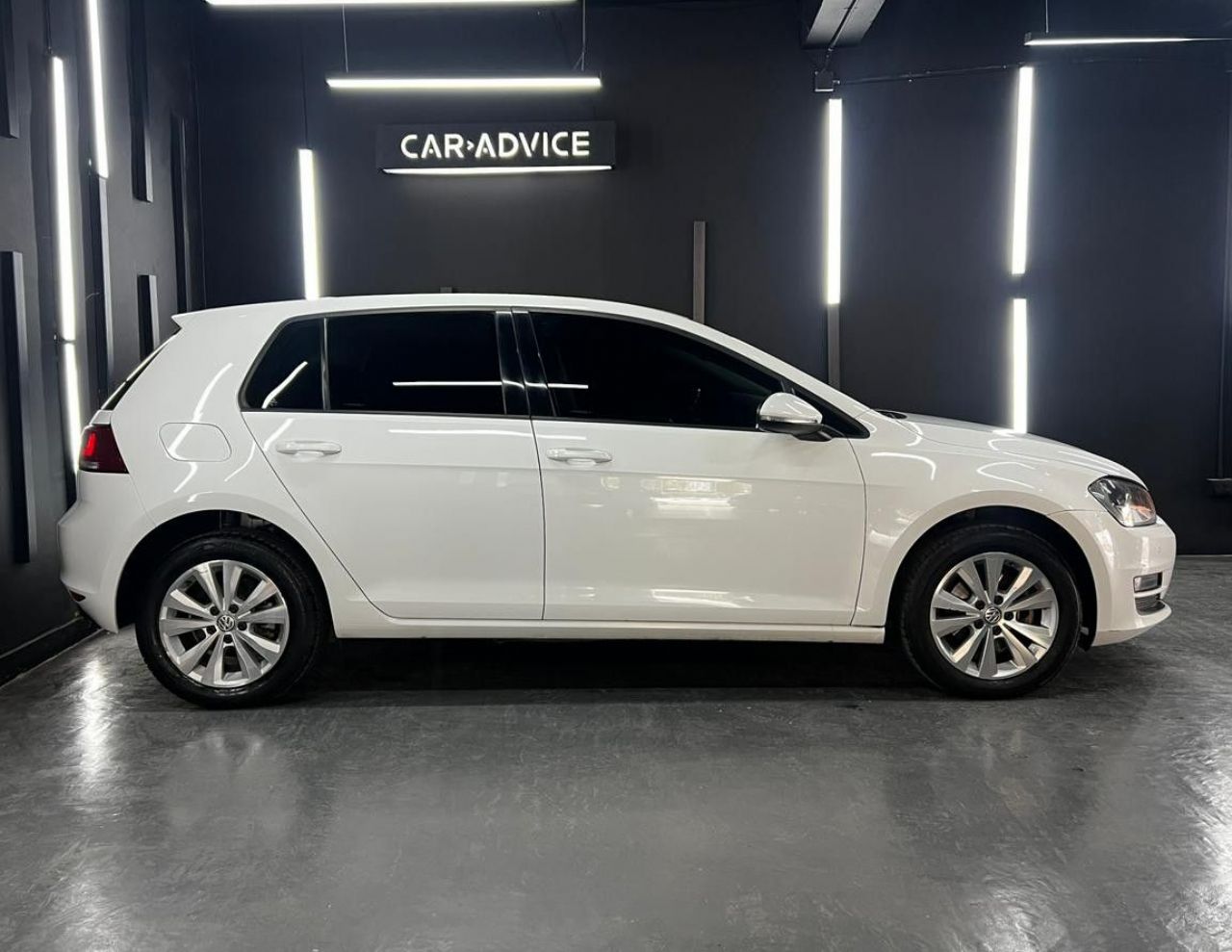 Volkswagen Golf Usado en Córdoba, deRuedas