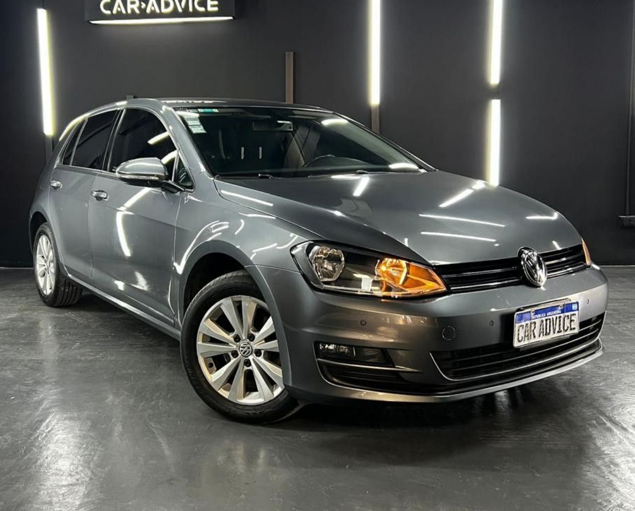Volkswagen Golf Usado en Córdoba, deRuedas
