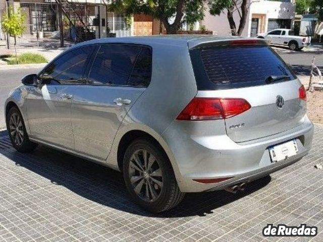 Volkswagen Golf Usado en Mendoza, deRuedas