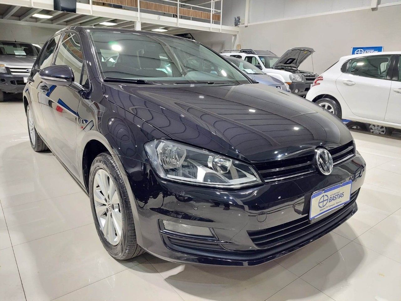 Volkswagen Golf Usado en Mendoza, deRuedas