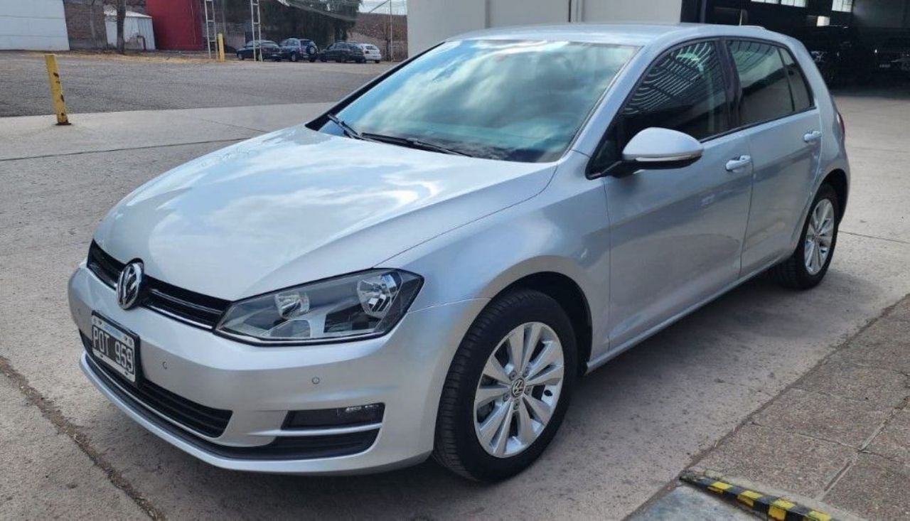 Volkswagen Golf Usado en Mendoza, deRuedas