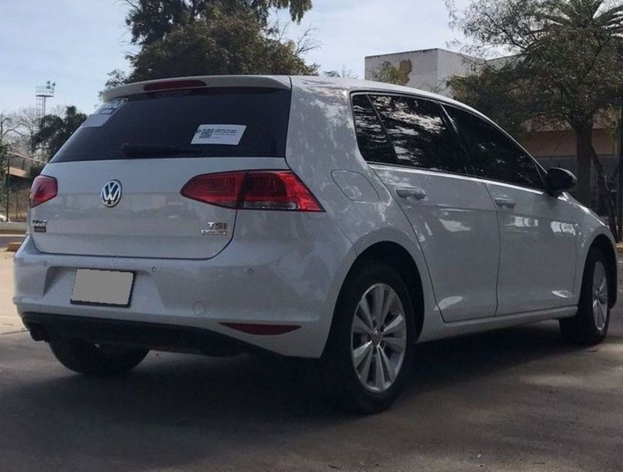 Volkswagen Golf Usado en Córdoba, deRuedas