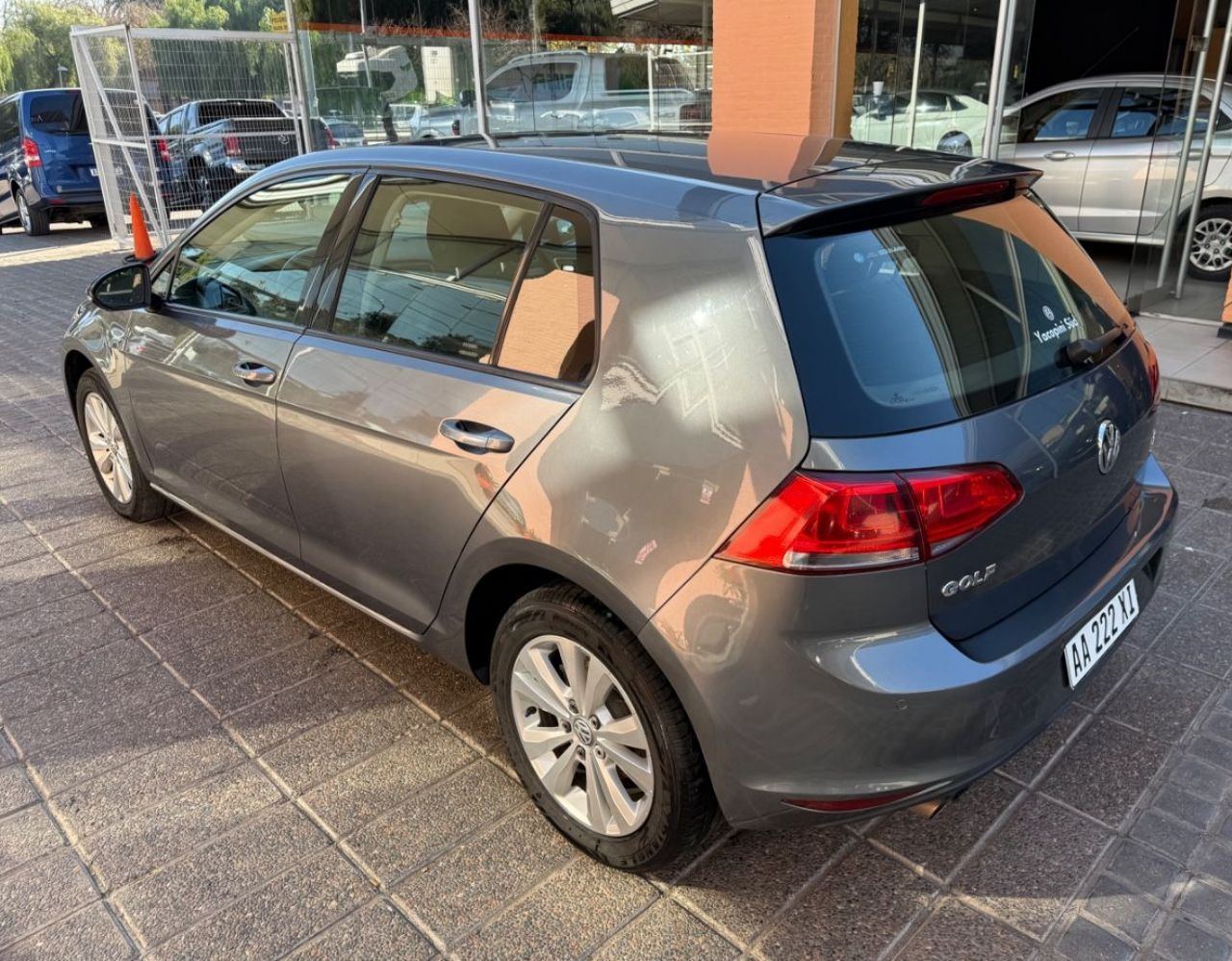 Volkswagen Golf Usado Financiado en Mendoza, deRuedas