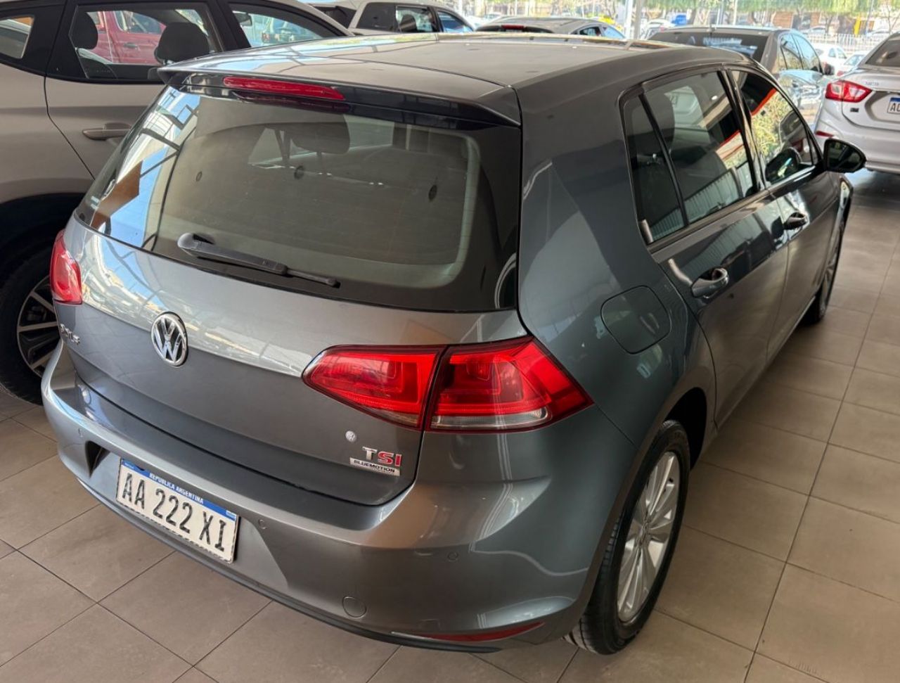 Volkswagen Golf Usado Financiado en Mendoza, deRuedas
