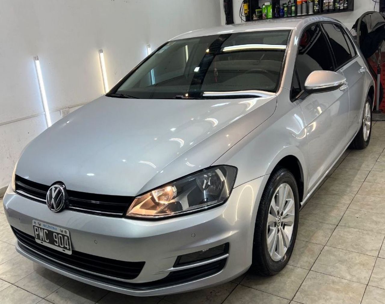 Volkswagen Golf Usado en Buenos Aires, deRuedas