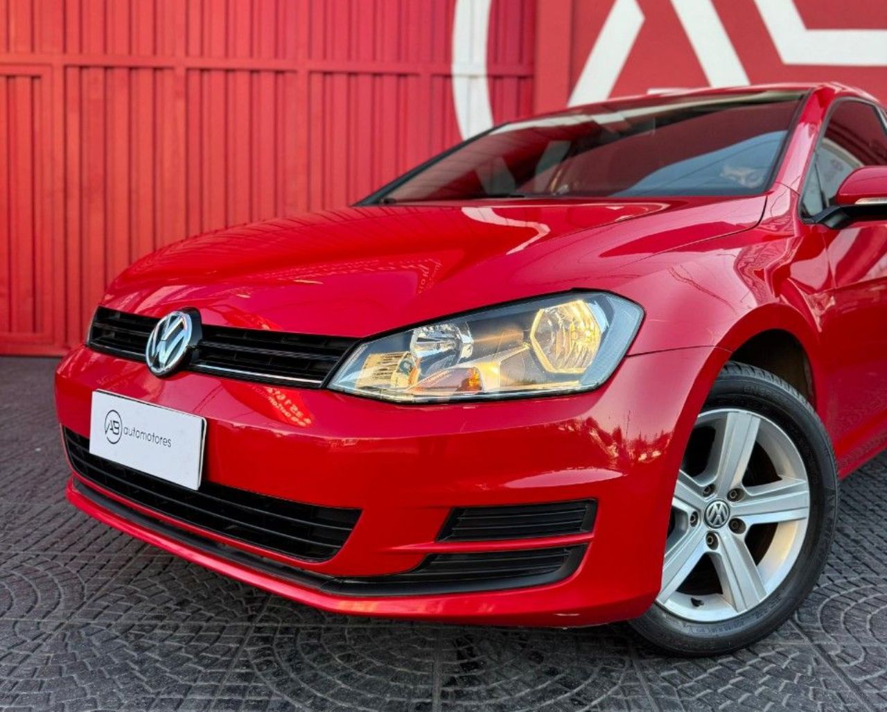 Volkswagen Golf Usado Financiado en Córdoba, deRuedas