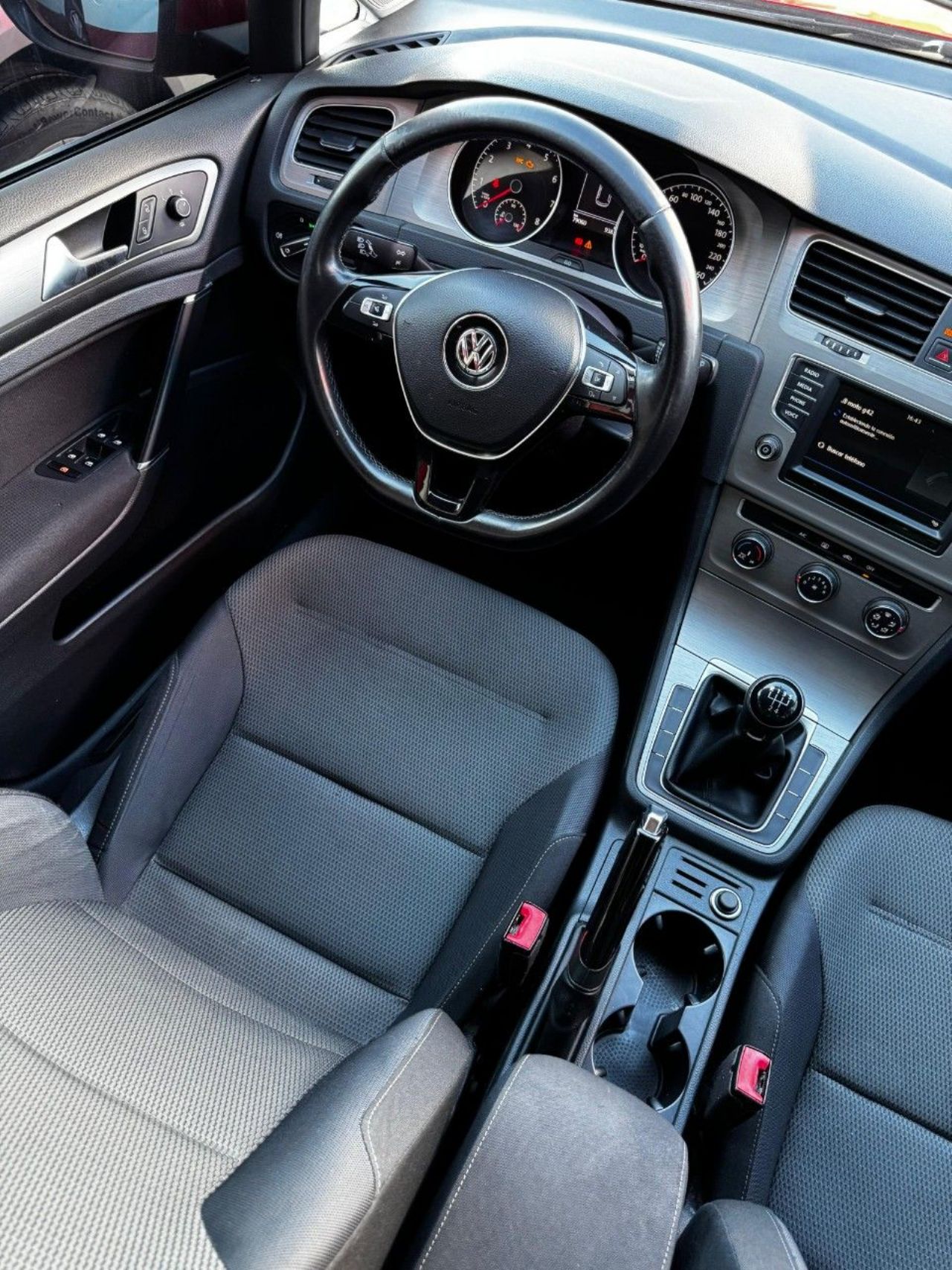 Volkswagen Golf Usado Financiado en Córdoba, deRuedas