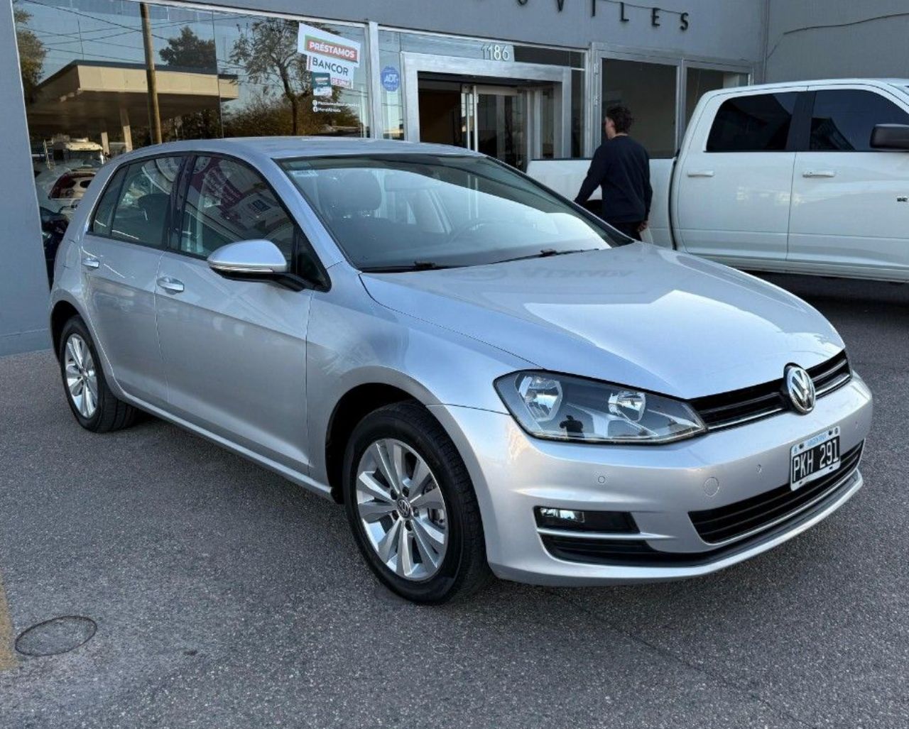 Volkswagen Golf Usado Financiado en Córdoba, deRuedas