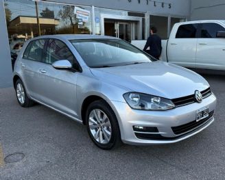 Volkswagen Golf Usado en Córdoba Financiado
