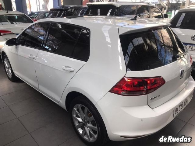 Volkswagen Golf Usado en Mendoza, deRuedas