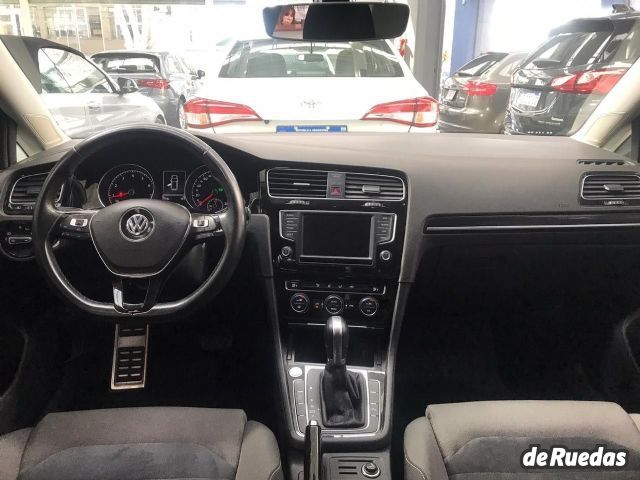 Volkswagen Golf Usado en Mendoza, deRuedas