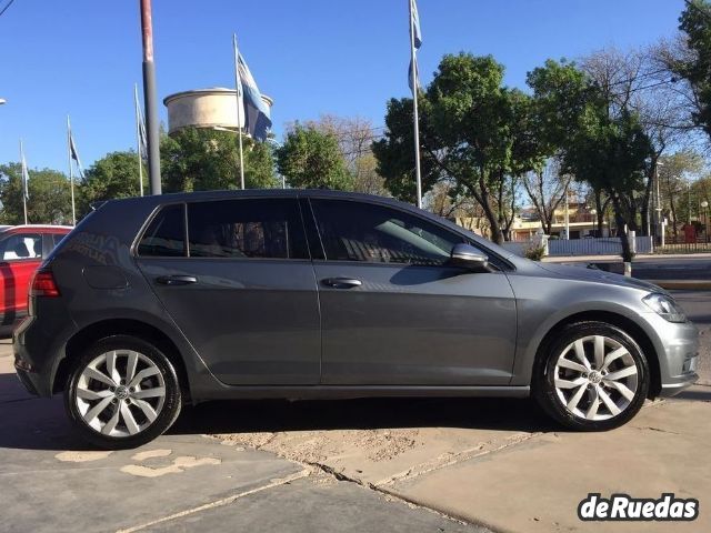 Volkswagen Golf Usado en Mendoza, deRuedas