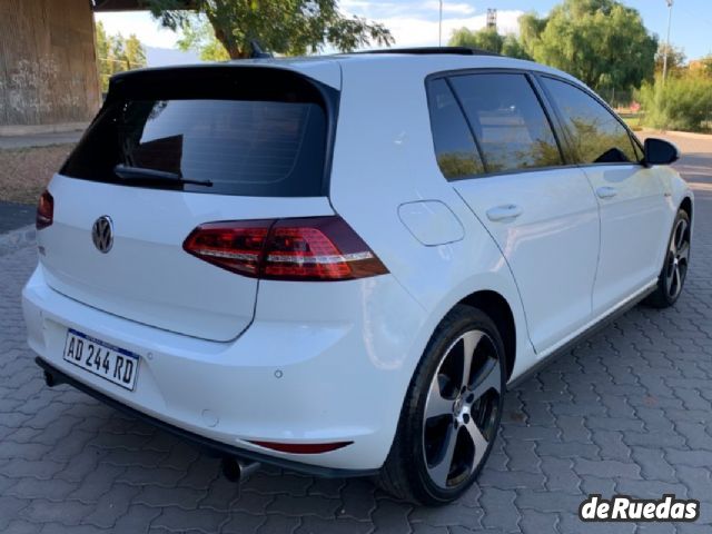 Volkswagen Golf Usado en Mendoza, deRuedas