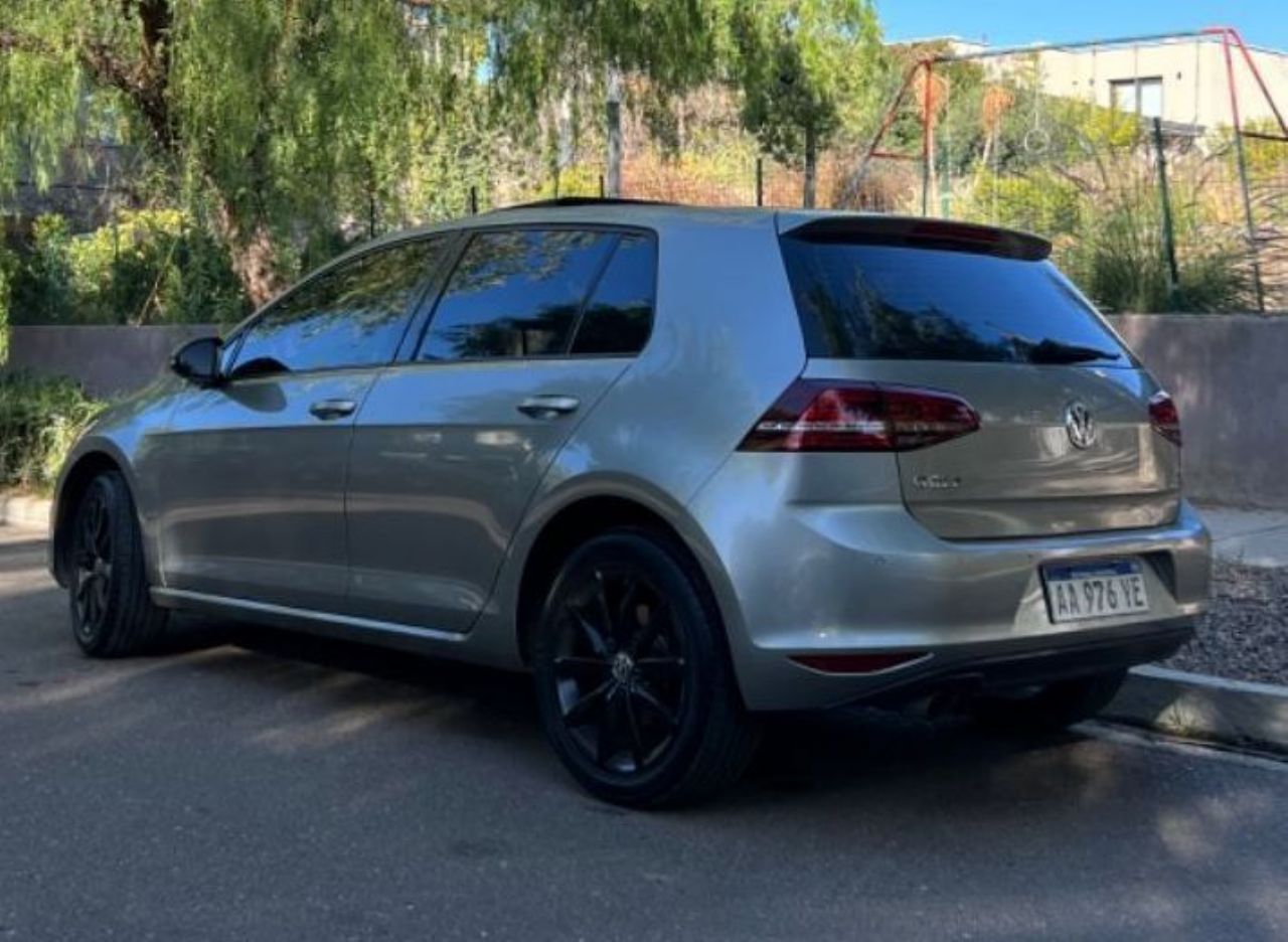 Volkswagen Golf Usado en Mendoza, deRuedas