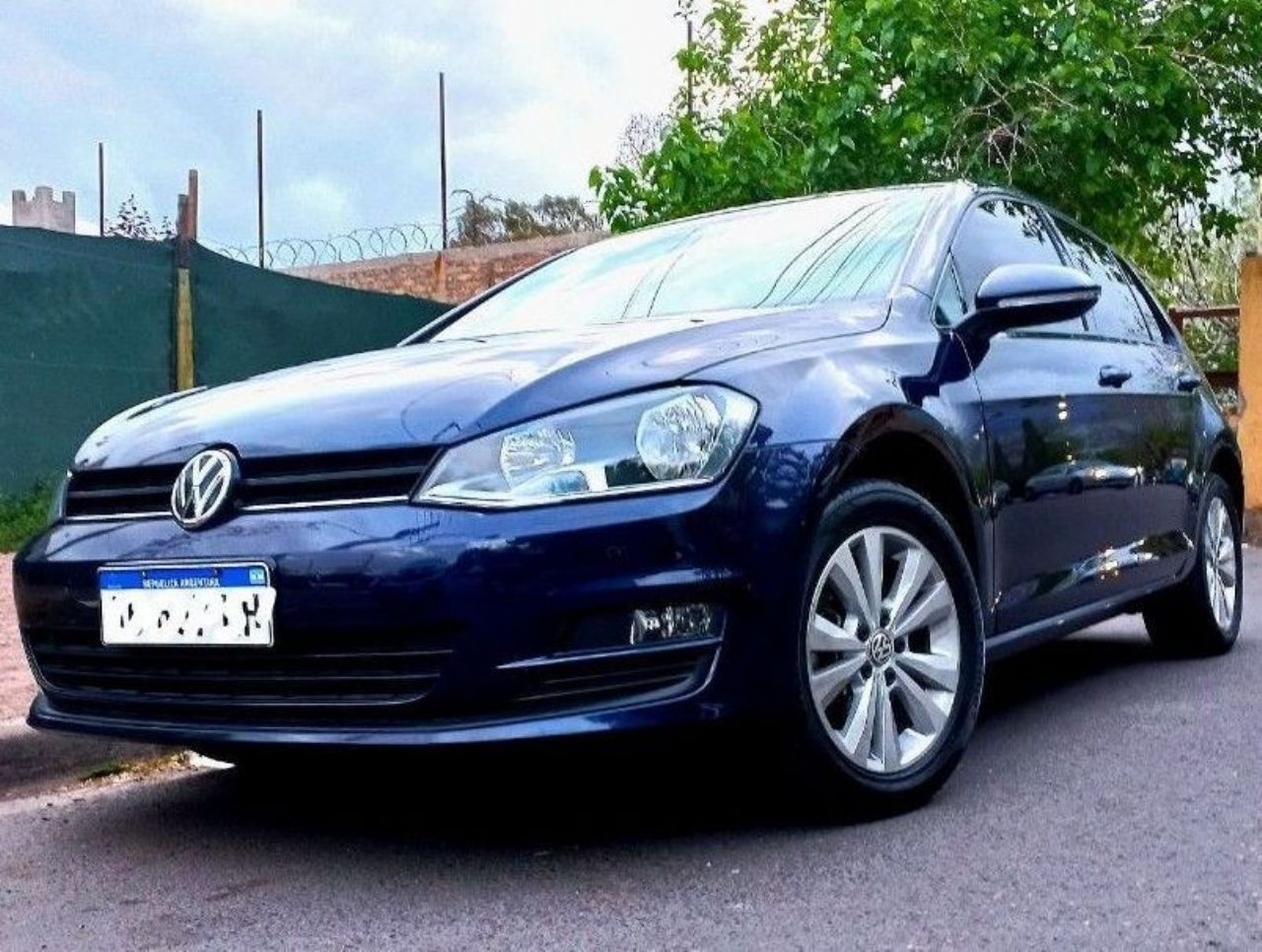 Volkswagen Golf Usado en Mendoza, deRuedas