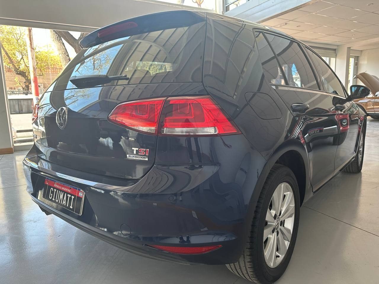 Volkswagen Golf Usado Financiado en Mendoza, deRuedas