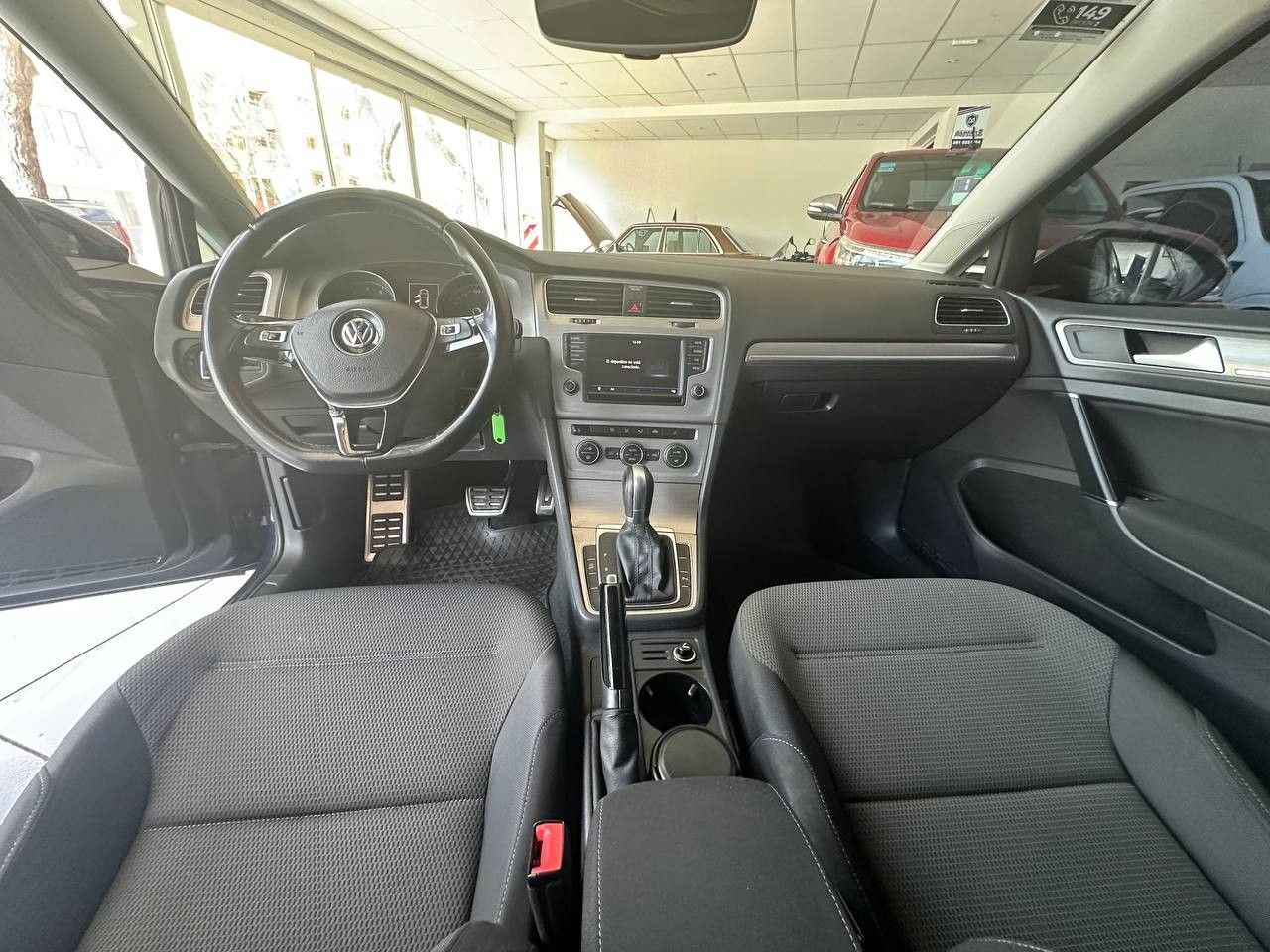 Volkswagen Golf Usado Financiado en Mendoza, deRuedas