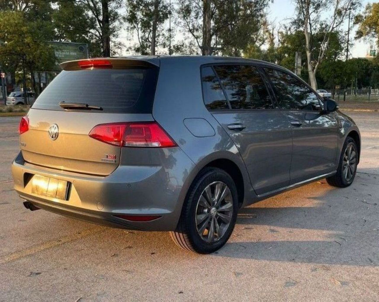 Volkswagen Golf Usado Financiado en Córdoba, deRuedas