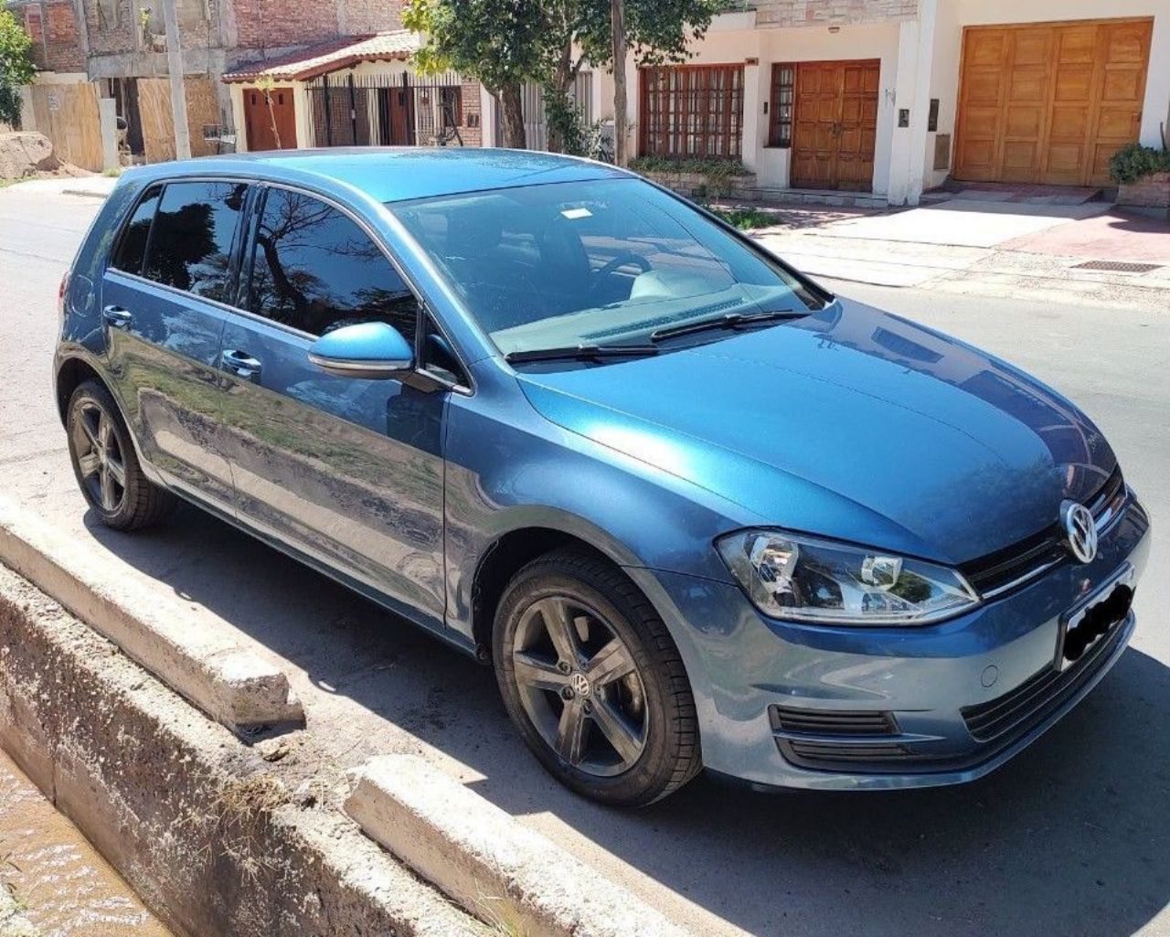 Volkswagen Golf Usado en Mendoza, deRuedas