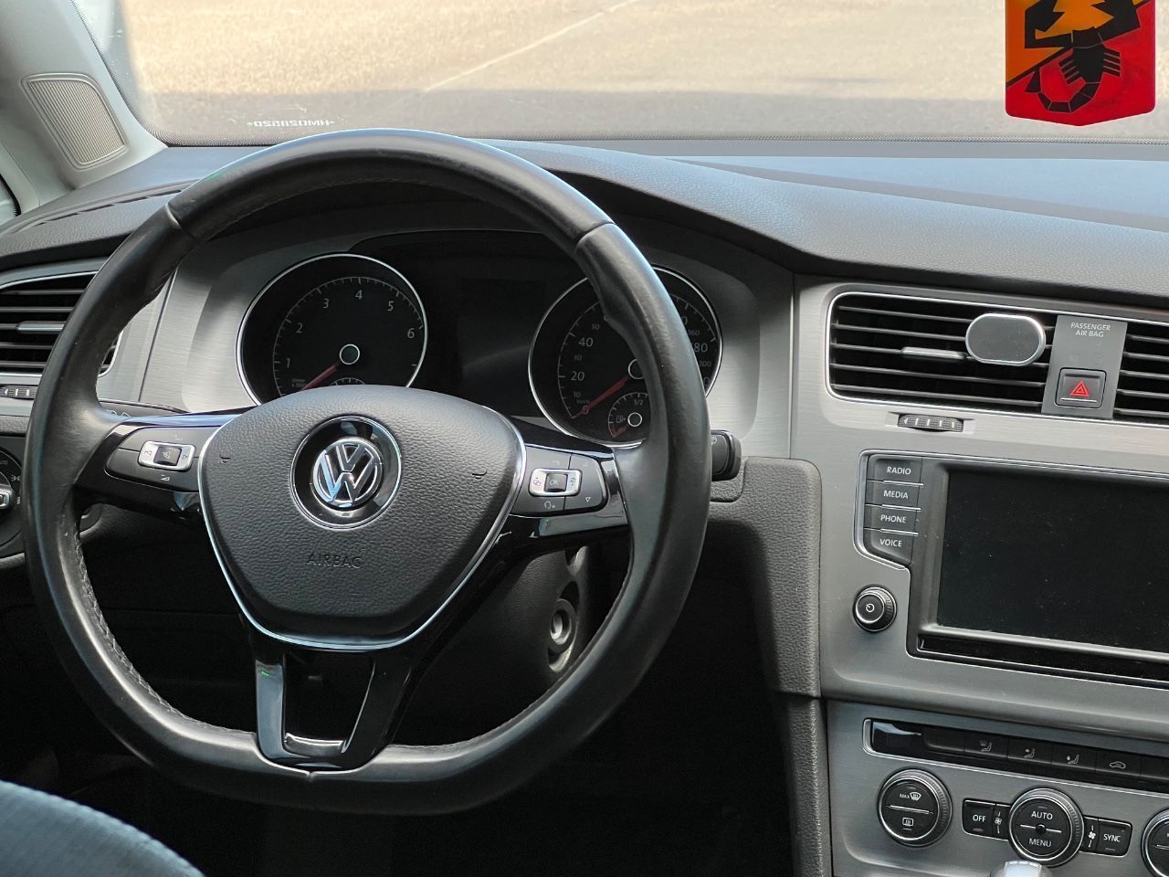 Volkswagen Golf Usado en Mendoza, deRuedas
