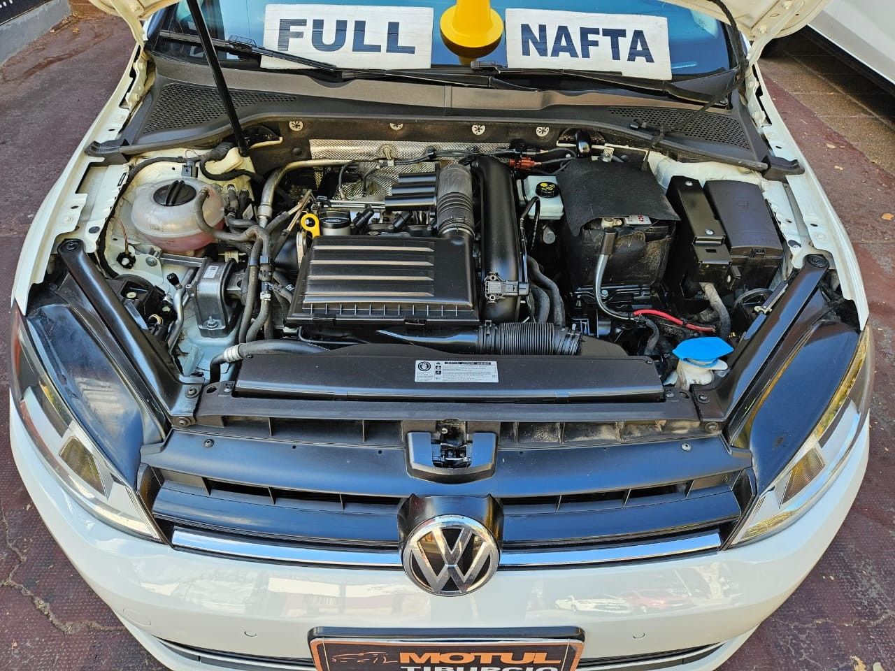 Volkswagen Golf Usado en Mendoza, deRuedas