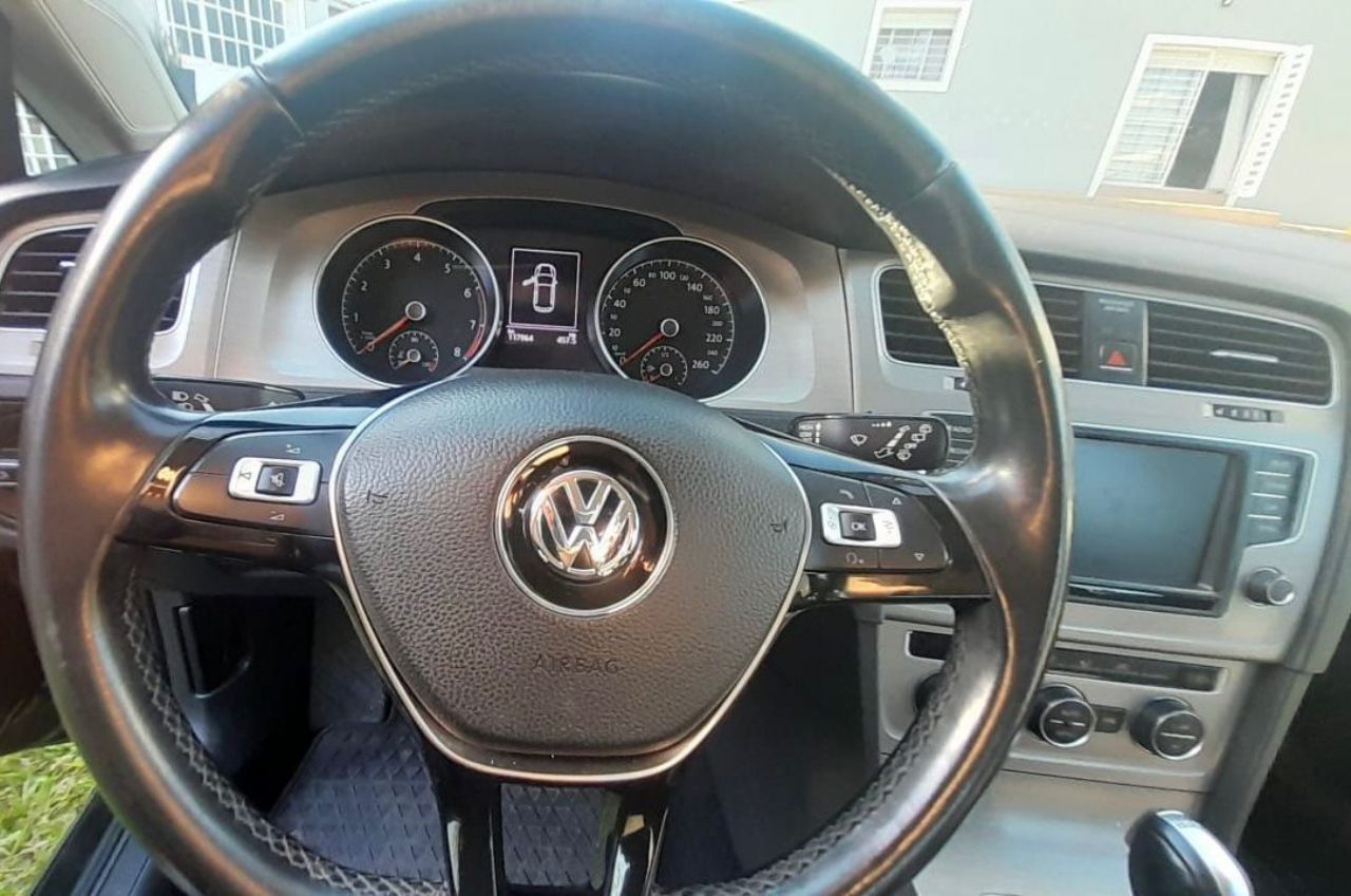 Volkswagen Golf Usado Financiado en Córdoba, deRuedas