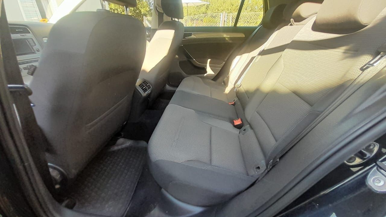 Volkswagen Golf Usado en Córdoba, deRuedas