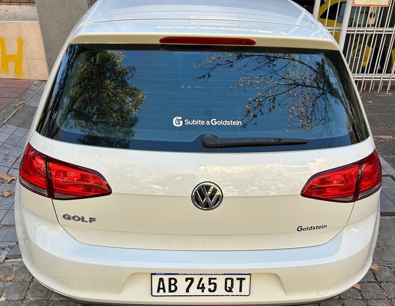 Volkswagen Golf Usado en Mendoza, deRuedas