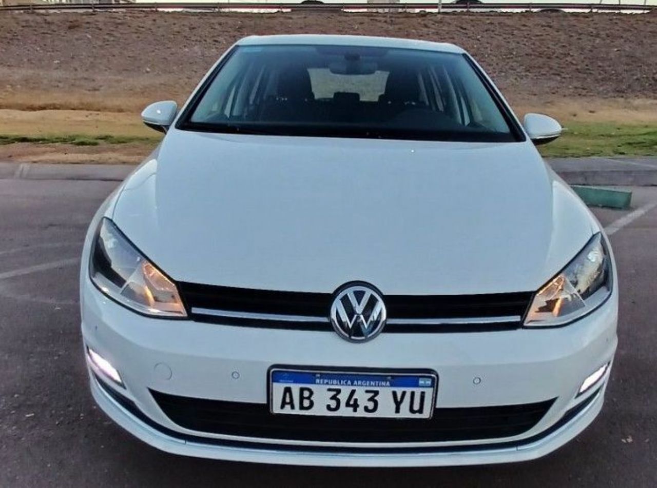 Volkswagen Golf Usado en Mendoza, deRuedas