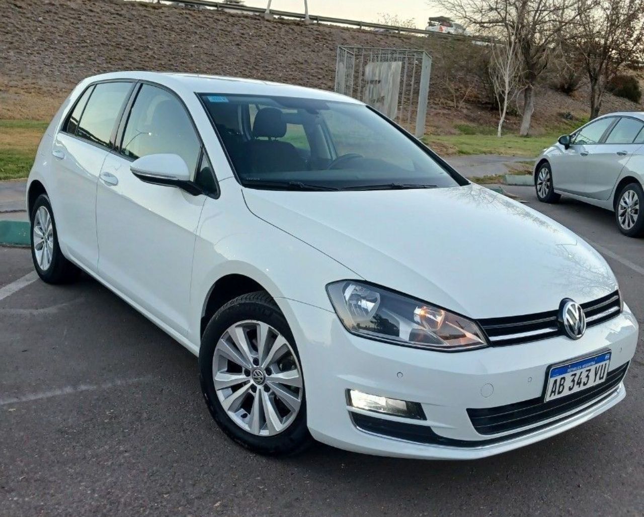Volkswagen Golf Usado en Mendoza, deRuedas