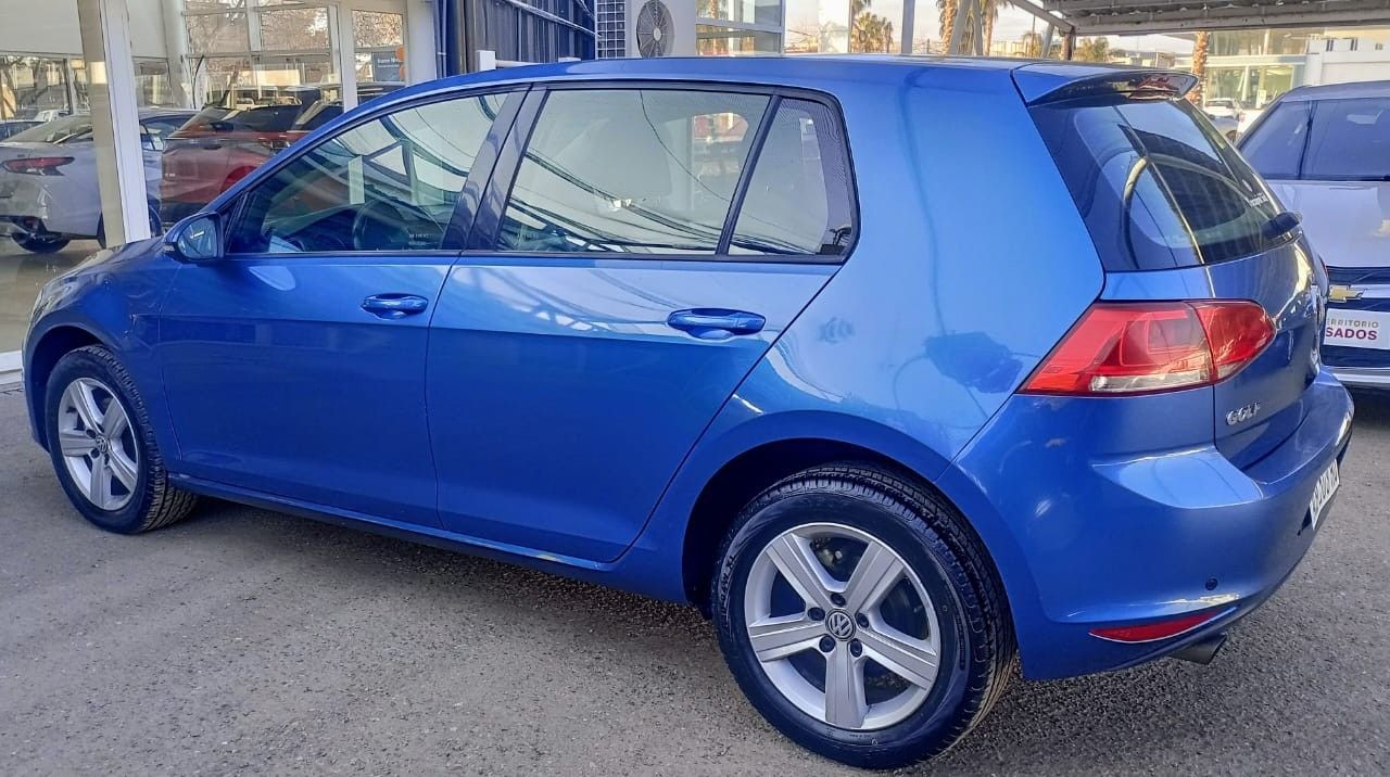 Volkswagen Golf Usado en Mendoza, deRuedas