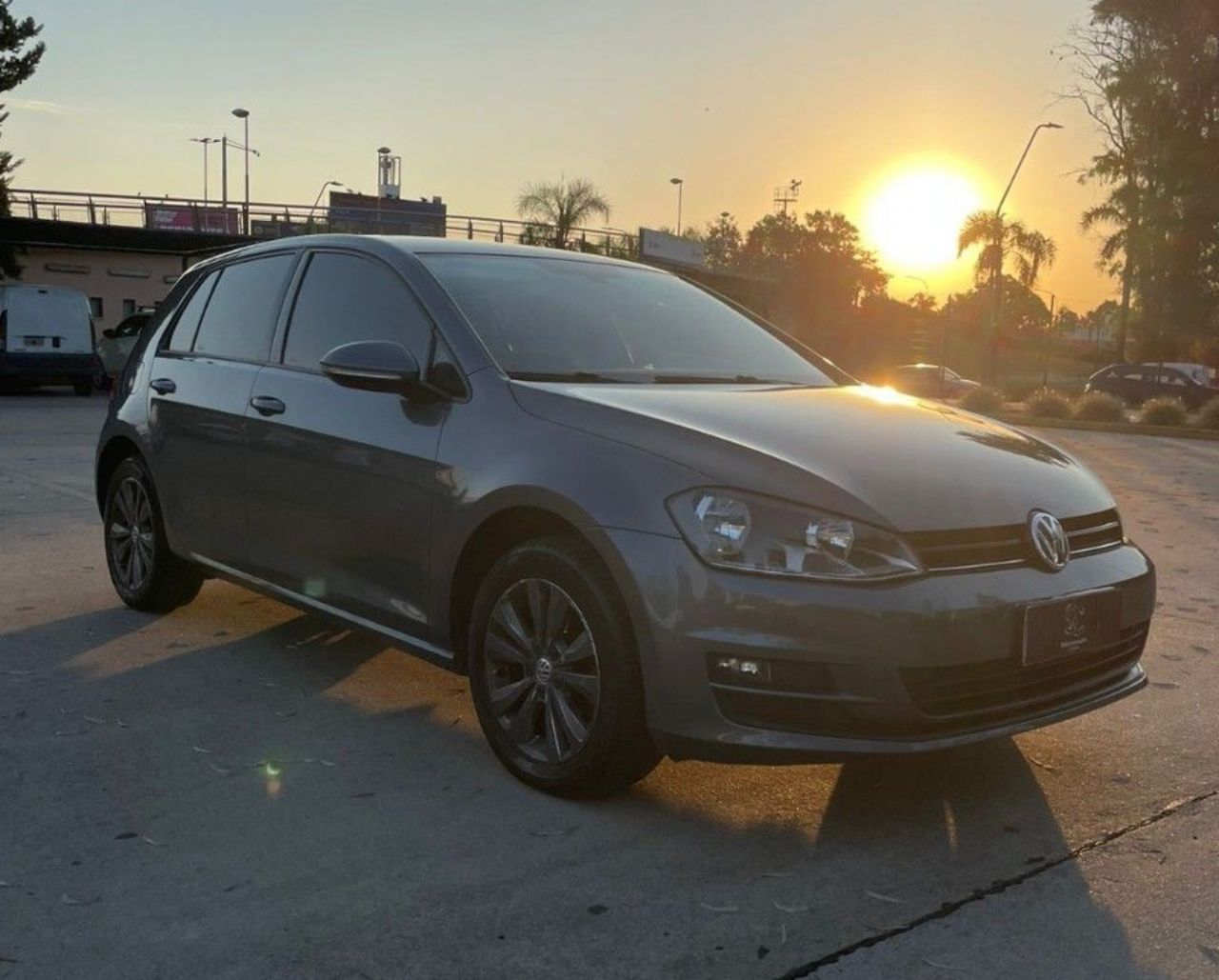 Volkswagen Golf Usado Financiado en Córdoba, deRuedas