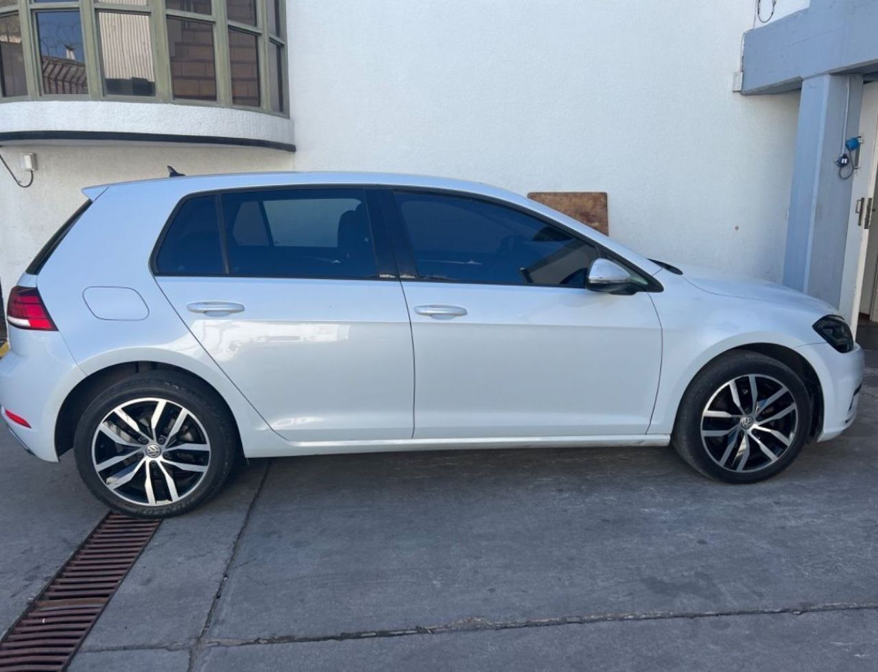 Volkswagen Golf Usado en Mendoza, deRuedas