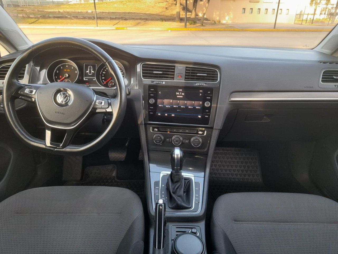 Volkswagen Golf Usado en Córdoba, deRuedas